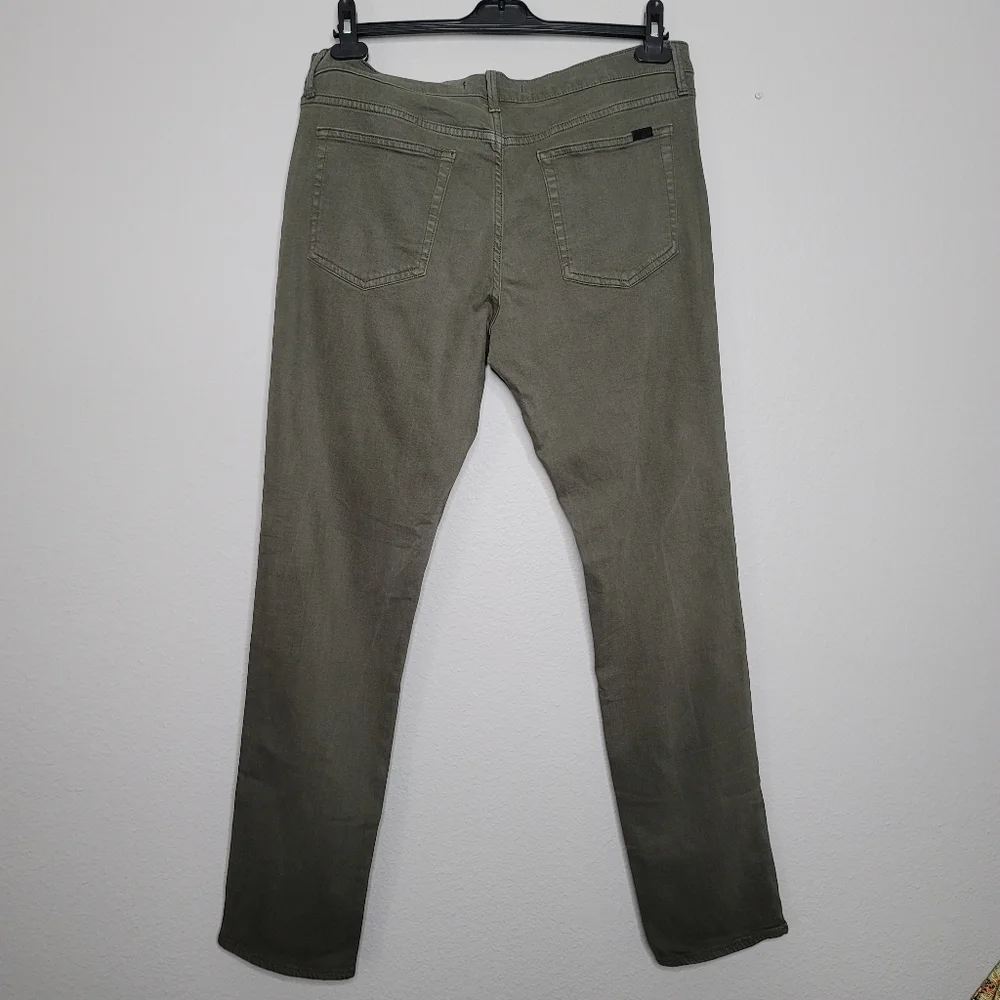Men's The Asher Slim Fit Joe's Jeans in muted olive color, size 36 - Picture 9 of 10